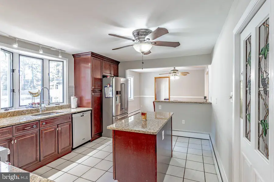 263 Fellowship Rd, Moorestown, NJ 08057 - #2