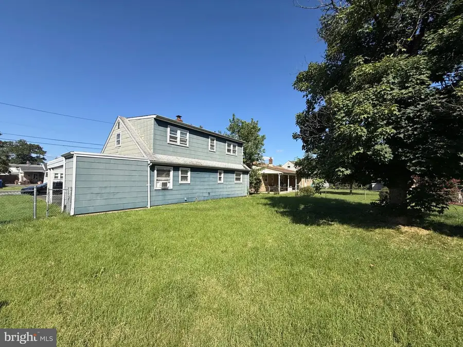 423 Holmes Dr, Burlington, NJ 08016 - #2