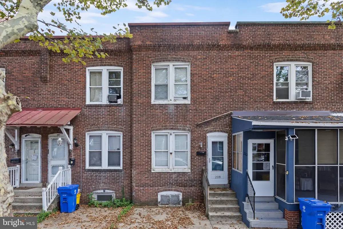 208 5th Ave, Roebling, NJ 08554 - #1