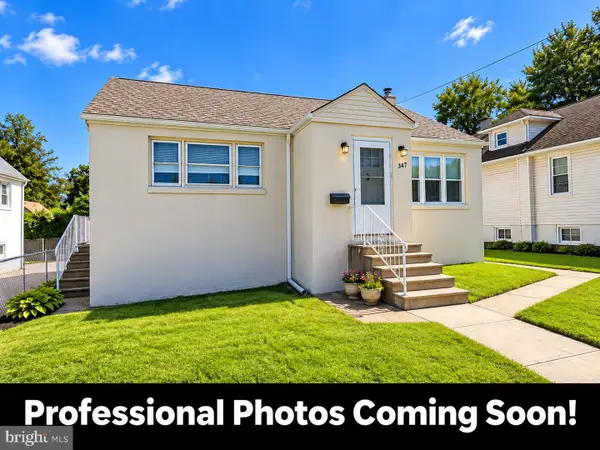 347 N Forklanding Rd, MAPLE SHADE, NJ 08052