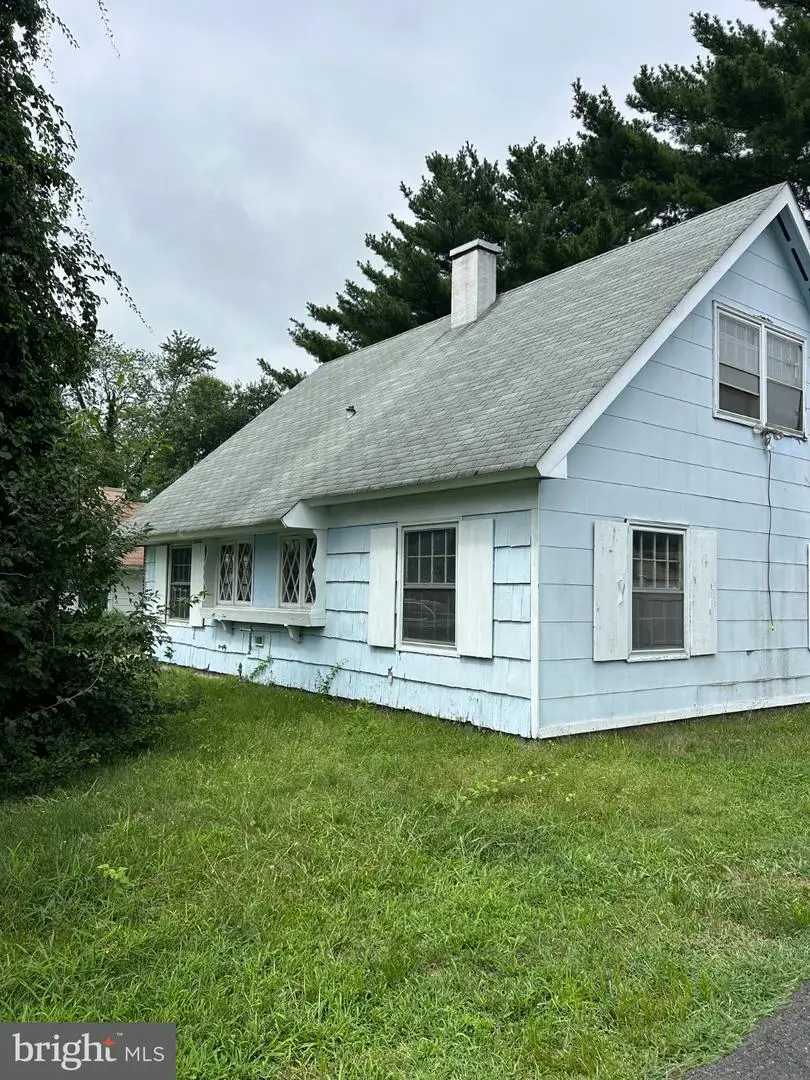 31 Buxmont Ln, Willingboro, NJ 08046 - #1