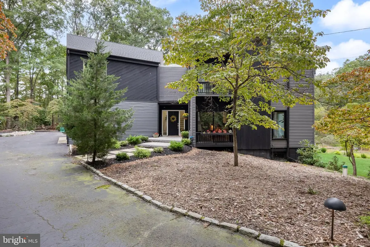 34 Pontiac Dr, Medford, NJ 08055 - #1