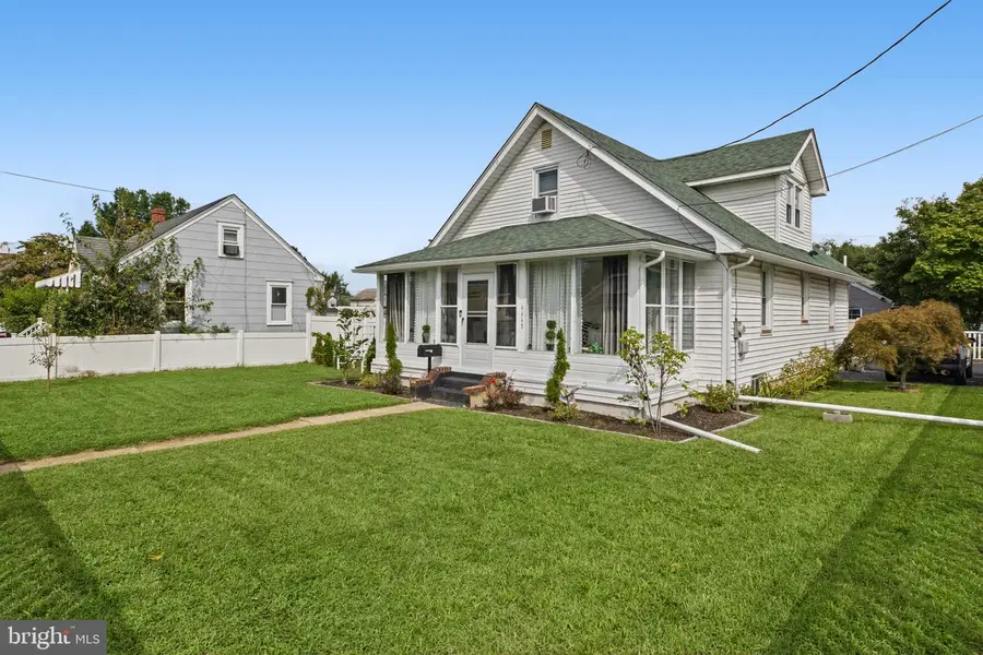 1117 High St, Burlington, NJ 08016 - #2