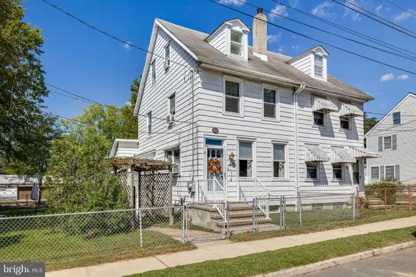 26 Chestnut St, LUMBERTON, NJ 08048