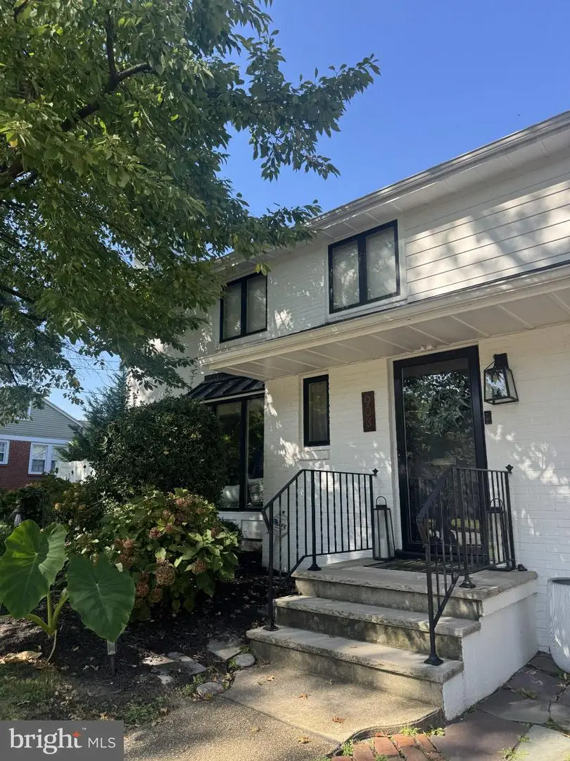 903 Cedar St, Riverton, NJ 08077 - #1