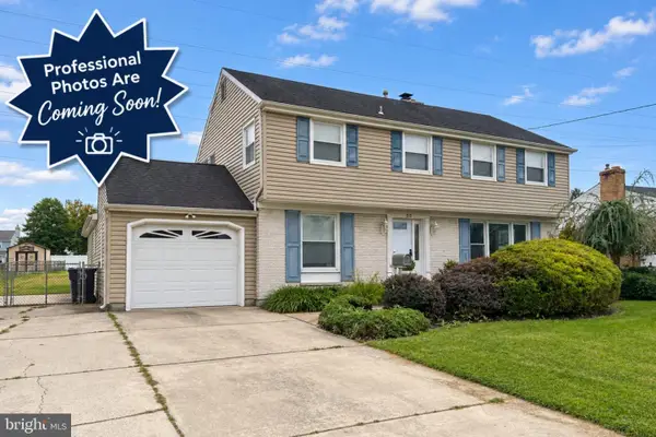 818 Hilltop Rd, CINNAMINSON, NJ 08077