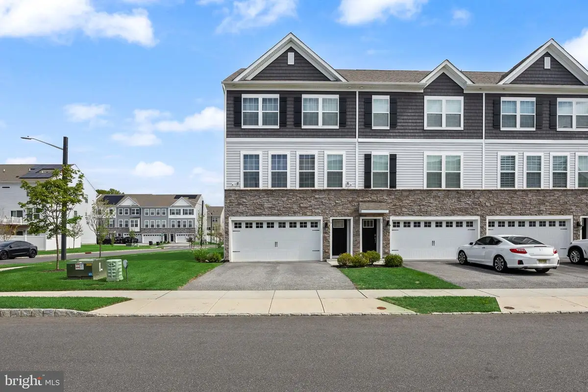 73 Sisters Farmstead Rd, Mount Laurel, NJ 08054 - #1