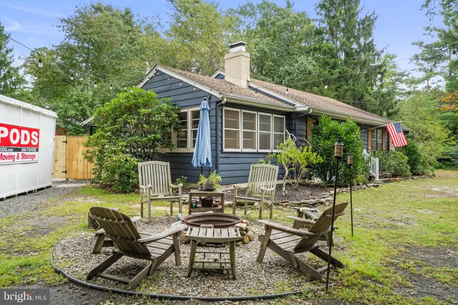 153 Navajo Trl, Medford Lakes, NJ 08055 - #3