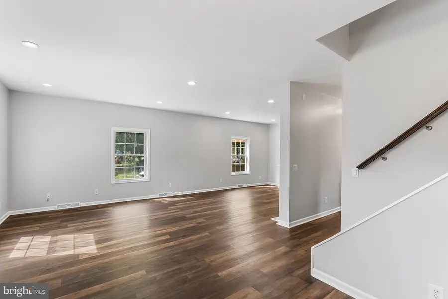 225 Cedar St, Moorestown, NJ 08057 - #3