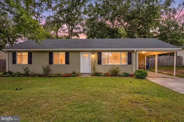 231 Dennis Ave, BROWNS MILLS, NJ 08015