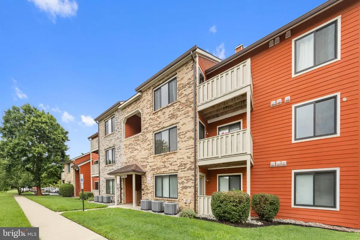 2810 Auburn Ct, Mount Laurel, NJ 08054 - #1