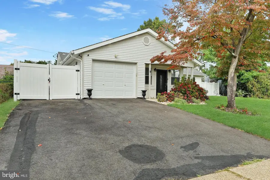 9 Bradford Ln, Willingboro, NJ 08046 - #3