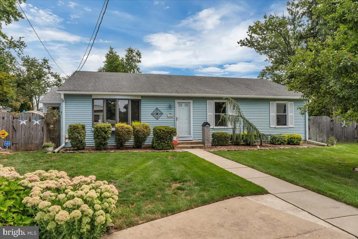 19 Devon Ct, Maple Shade, NJ 08052 - #1
