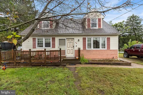 22 Castle Ct, PEMBERTON, NJ 08068