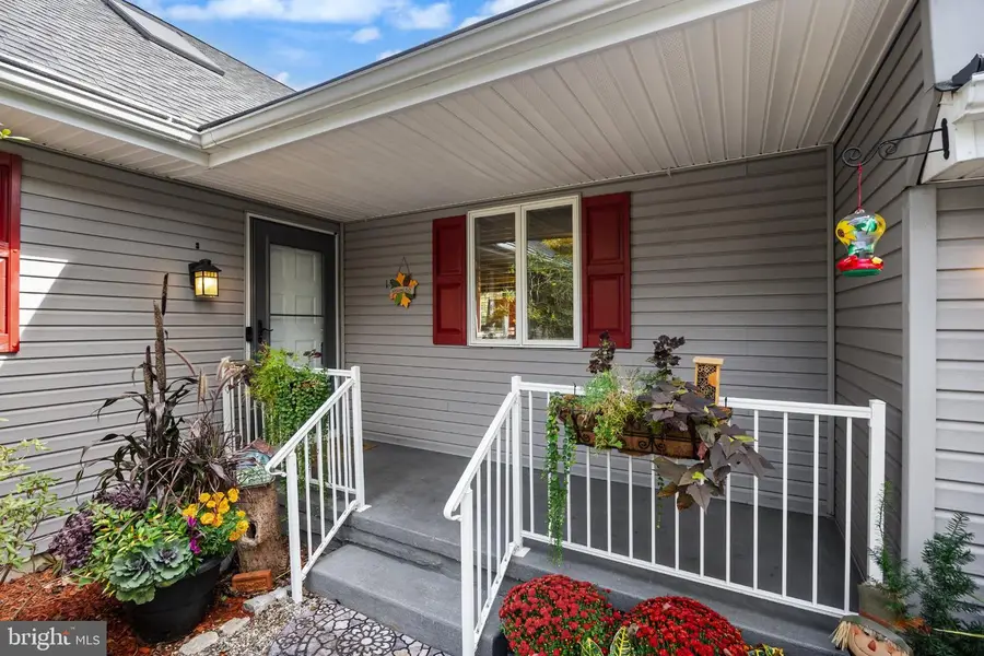 19 Robbins Way, Southampton, NJ 08088 - #3