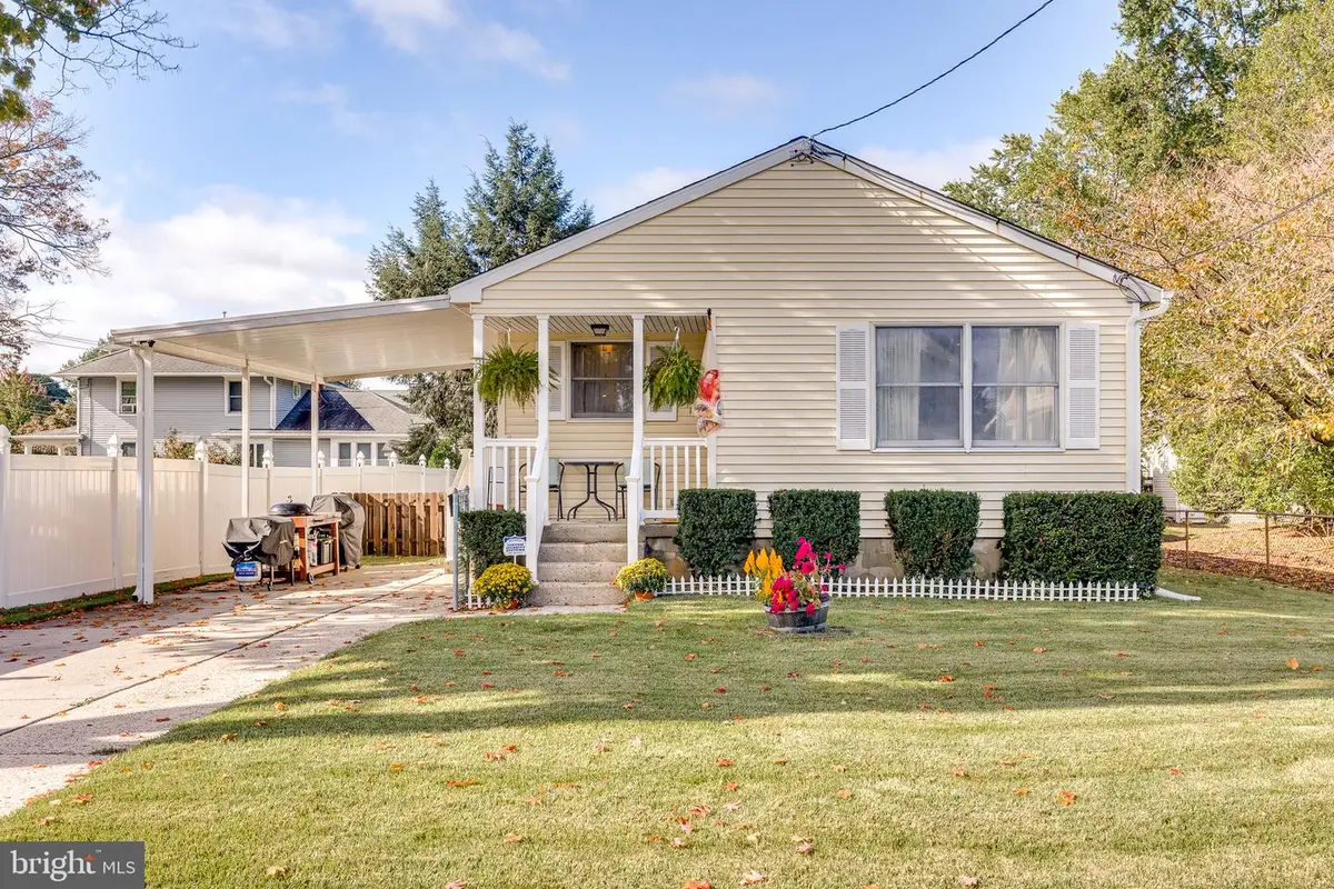 321 Edgewood Ave, Delanco, NJ 08075 - #1