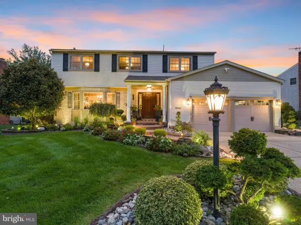 755 Amsterdam Rd, MOUNT LAUREL, NJ 08054