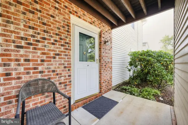 63 Center Ln, MOUNT LAUREL, NJ 08054