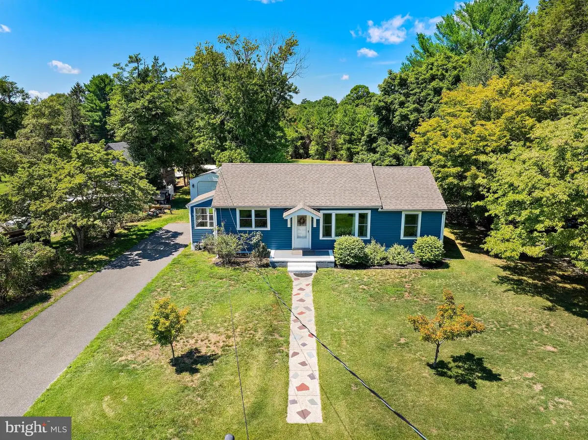 16 S Maple Ave, Tuckerton, NJ 08087 - #1