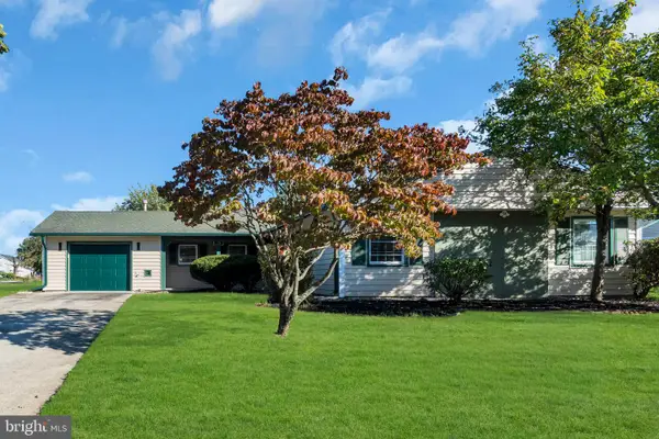 15 Toledo Ln, WILLINGBORO, NJ 08046
