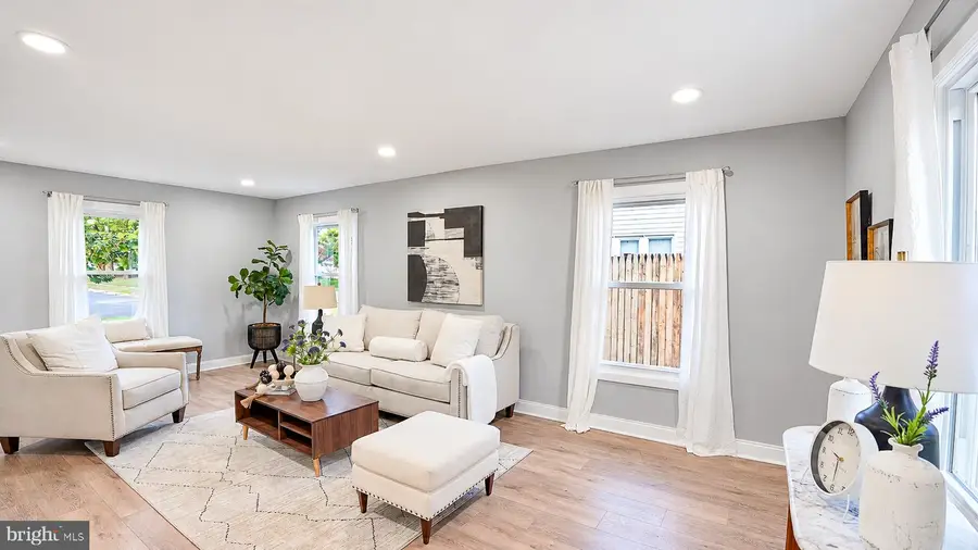 6 Sheffield Dr, Willingboro, NJ 08046 - #3