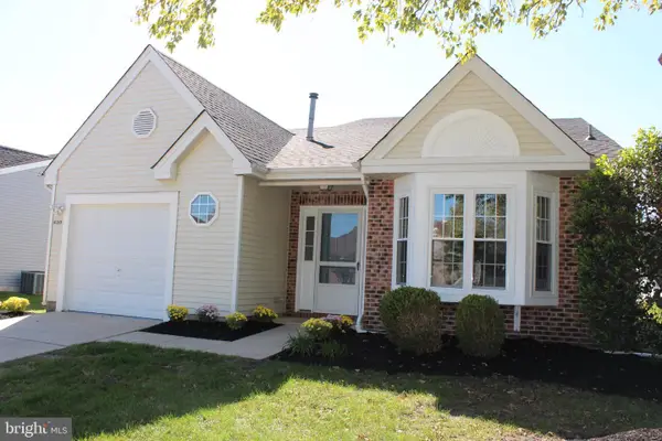 410 Elderberry Ct, MOUNT LAUREL, NJ 08054
