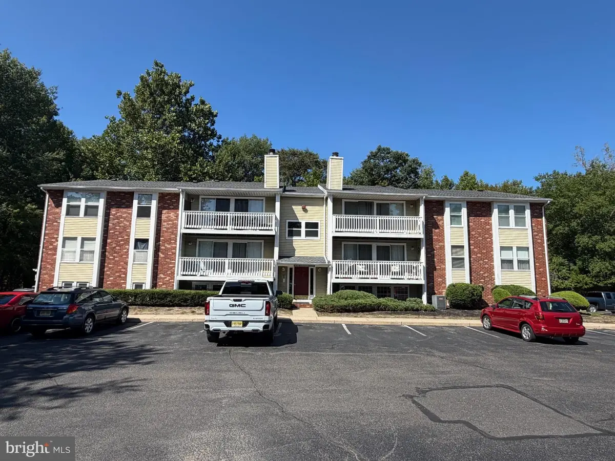 60 Sweetfern Ct, Marlton, NJ 08053 - #1