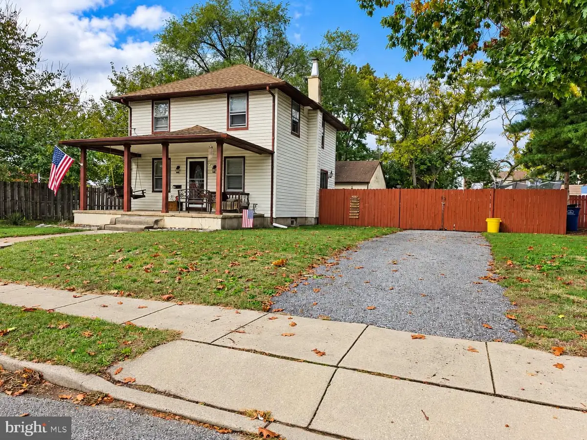 115 Oxford Rd, Cinnaminson, NJ 08077 - #1