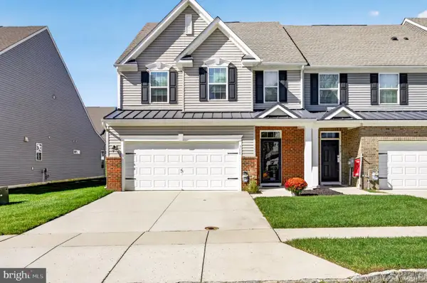 311 Hidden Acres Ln, MOORESTOWN, NJ 08057