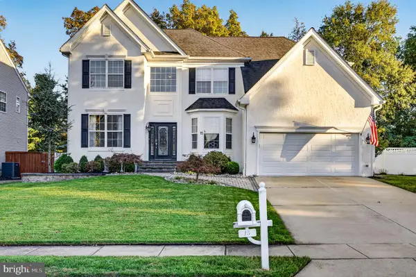 15 Normandy Rd, MARLTON, NJ 08053