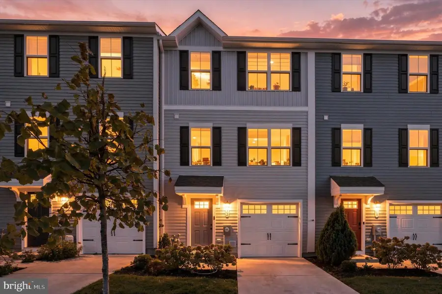 12 L Wendowski St, Beverly, NJ 08010 - #3