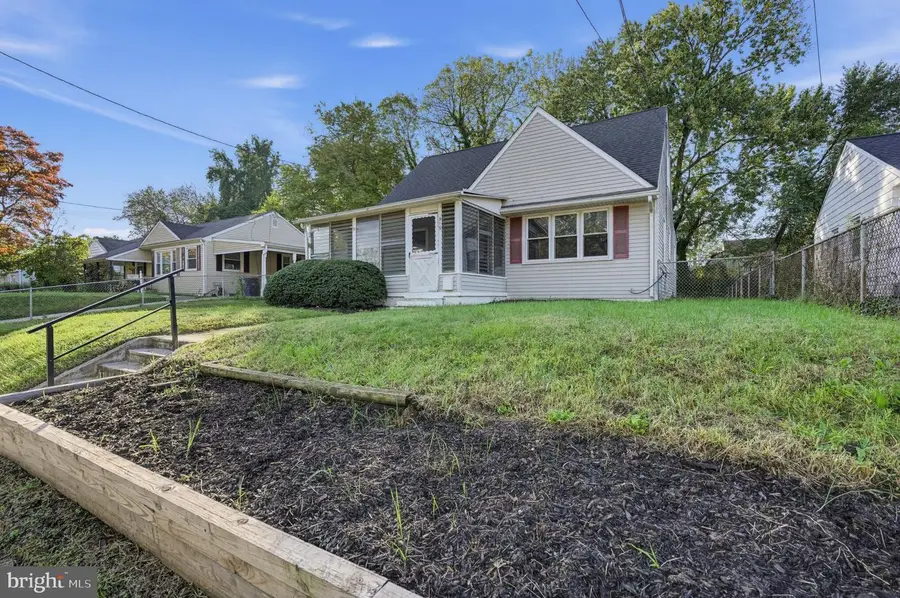 516 W Main St, Maple Shade, NJ 08052 - #2