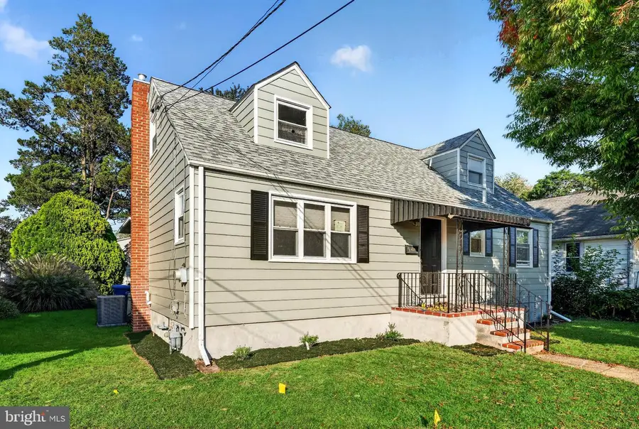 217 E 4th St, Florence, NJ 08518 - #2