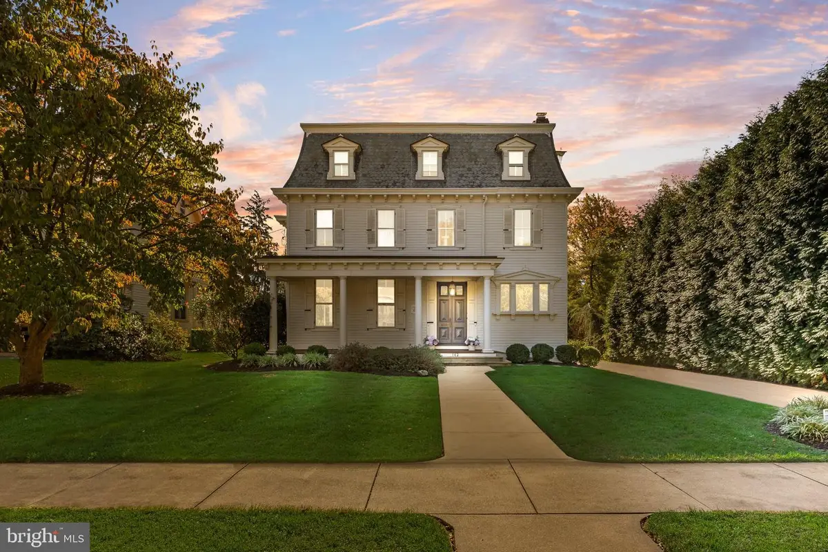 142 E Oak Ave, Moorestown, NJ 08057 - #1