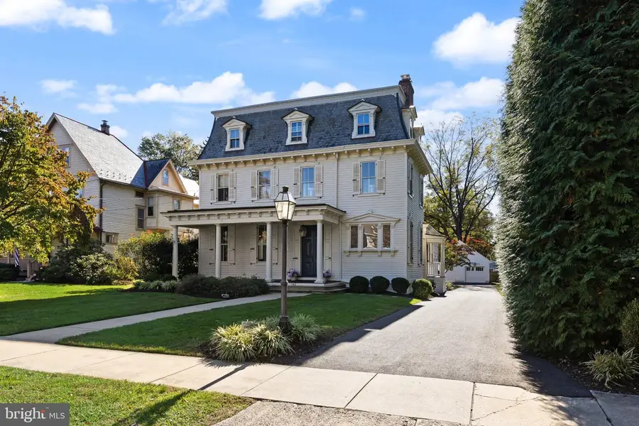 142 E Oak Ave, Moorestown, NJ 08057 - #3