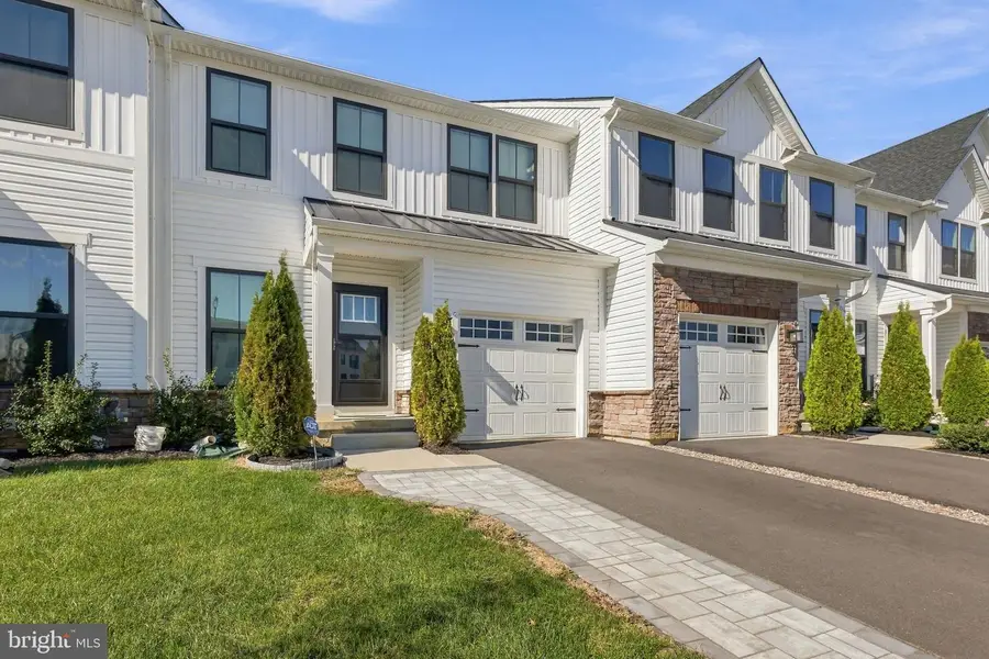 5 Basil Ct, Mount Laurel, NJ 08054 - #3