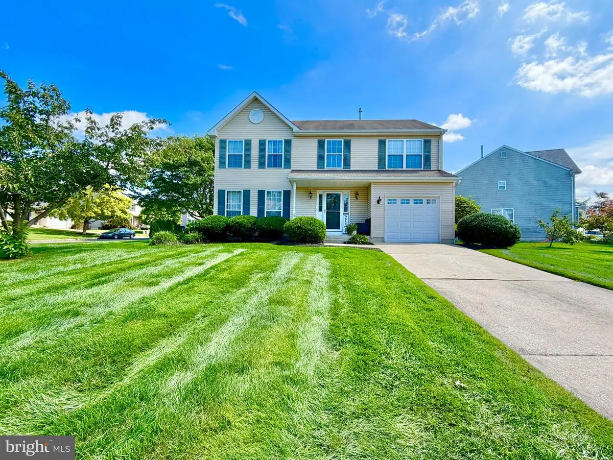 24 Woodyfield Ln, Delran, NJ 08075 - #1