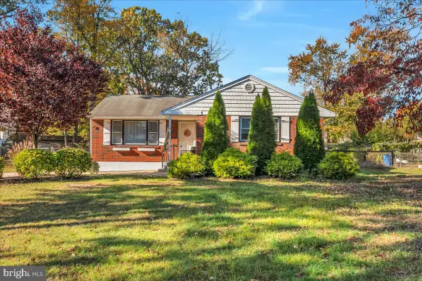 205 N Locust Ave, MARLTON, NJ 08053
