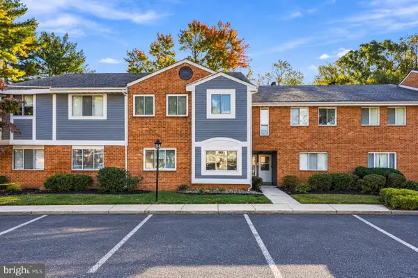 303-a Mulberry Cove, MOUNT LAUREL, NJ 08054