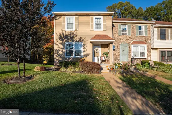 178 Camber Ln, MOUNT LAUREL, NJ 08054
