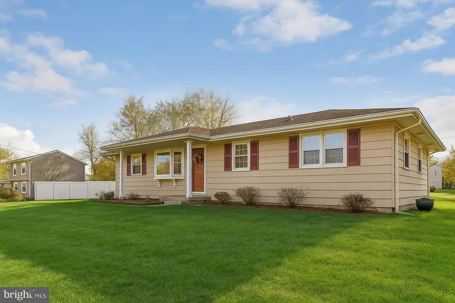 1300 Lilac Dr, Vineland, NJ 08360 - Image #2