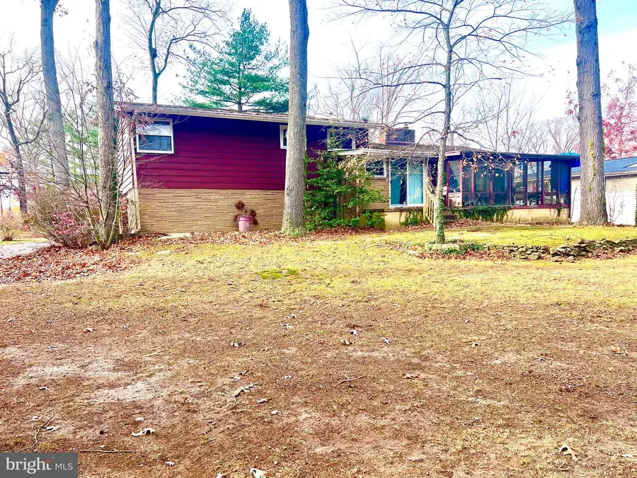 1319 Paterson Dr, Vineland, NJ 08361 - Image #2