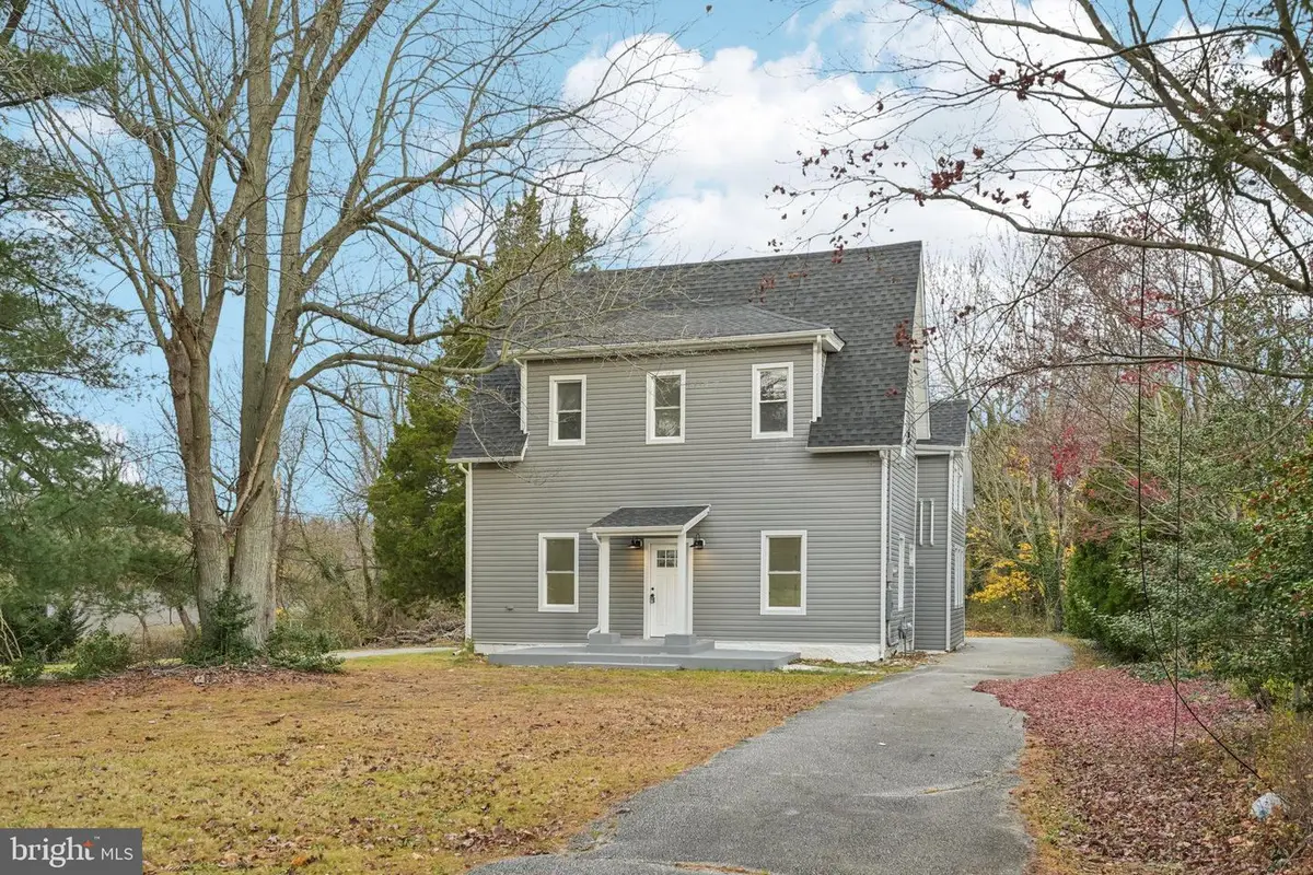 998 E Butler Ave, Vineland, NJ 08361 - Image #1