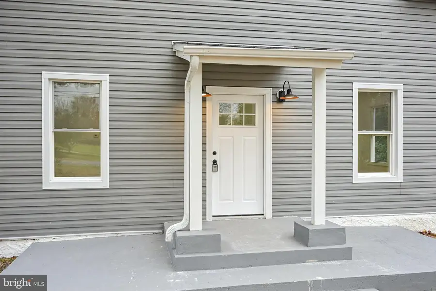 998 E Butler Ave, Vineland, NJ 08361 - Image #2