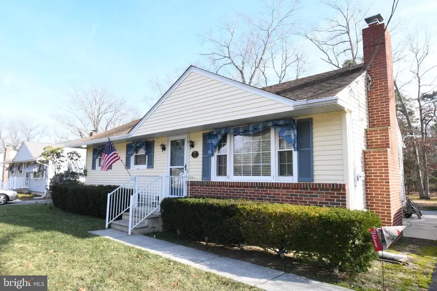 17 E Forest Glen Dr E E, Millville, NJ 08332 - Image #2