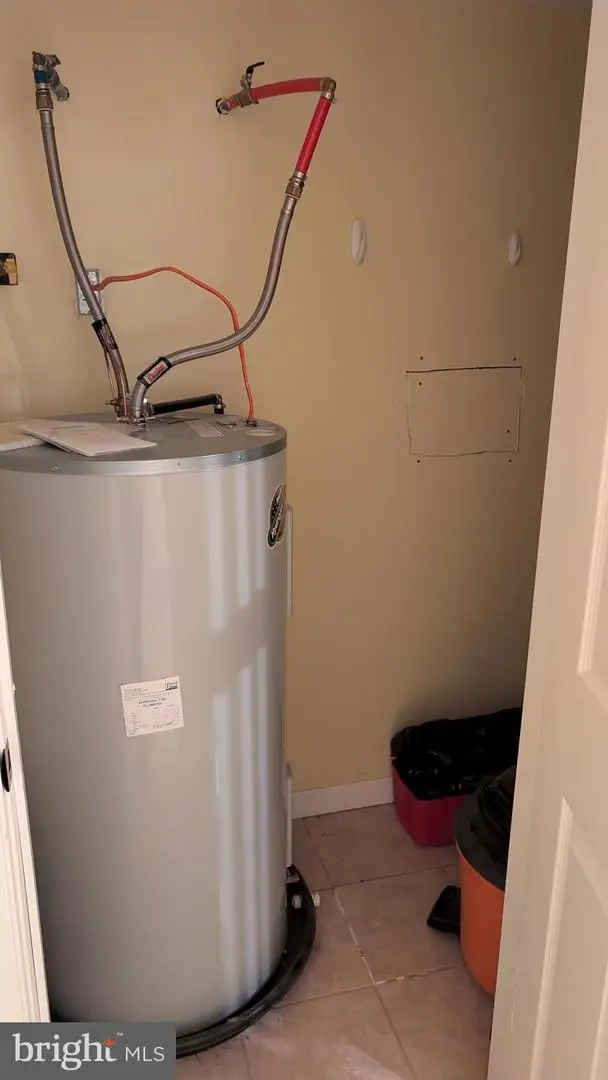 518 Edward Ln, Vineland, NJ 08360 - Image #2