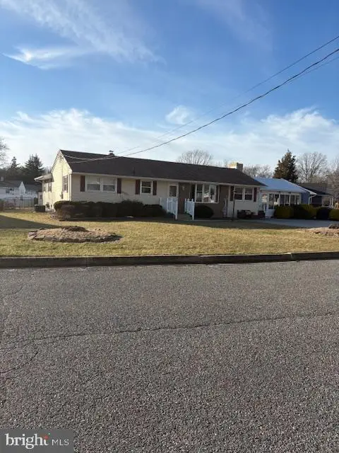 1232 S Harding Rd, VINELAND, NJ 08361