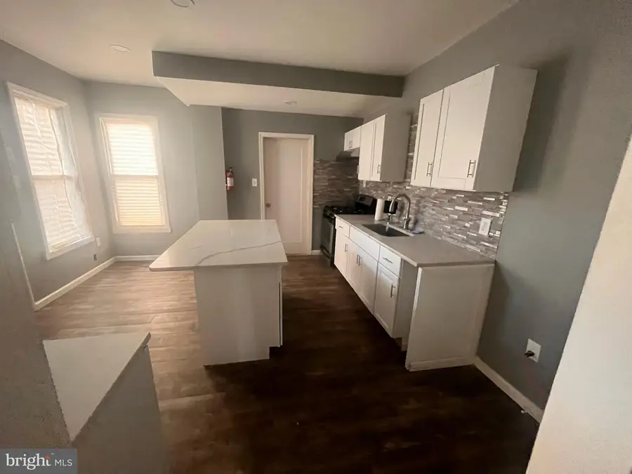 302 S 6th St S S, Millville, NJ 08332 - #3