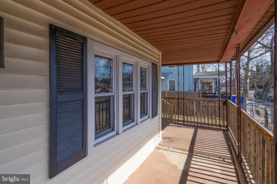 322 Oak St E, Millville, NJ 08332 - #3