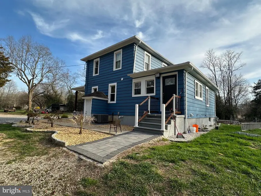 548 N Lincoln Ave, Vineland, NJ 08361 - #3